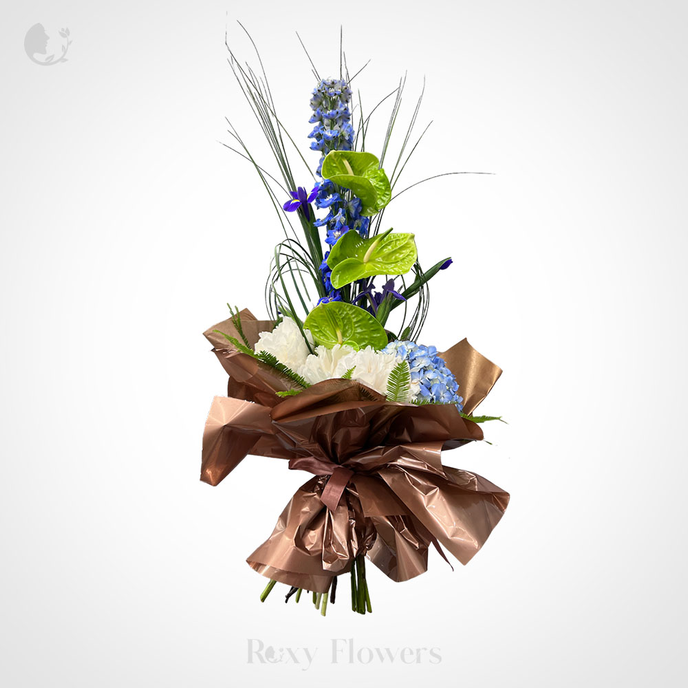 Buchet floral cu anthurium și hortensie - Rafinament Floristic